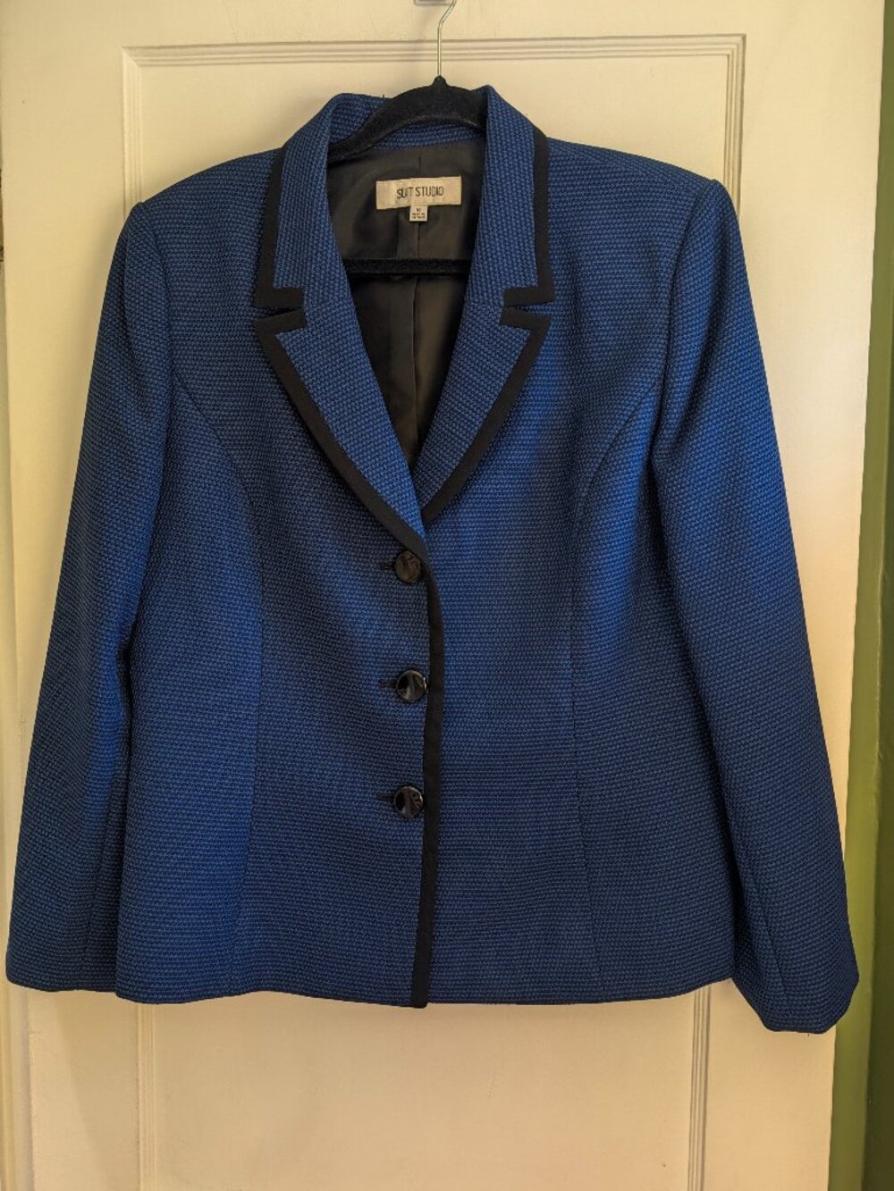 EUC women's Le Suit blue jacket/blazer size 16